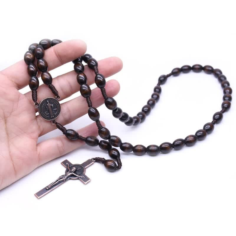 Collier chapelet en bois avec croix vintage tricotée Olivenorma