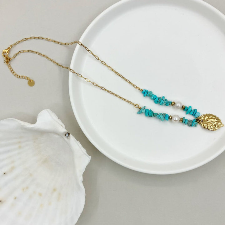 Collier pendentif en feuilles de turquoise irrégulières naturelles Olivenorma 