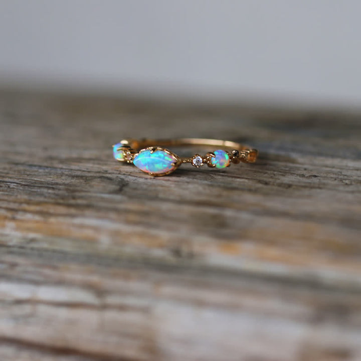 Olivenorma « Amour et Sincérité » - Bague Vintage Opale Reki