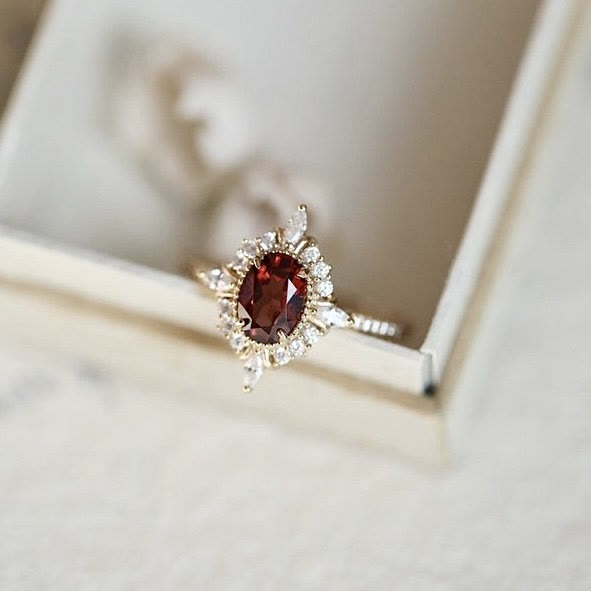 Bague d'ambiance vintage en rubis "Miss Rose" Olivenorma