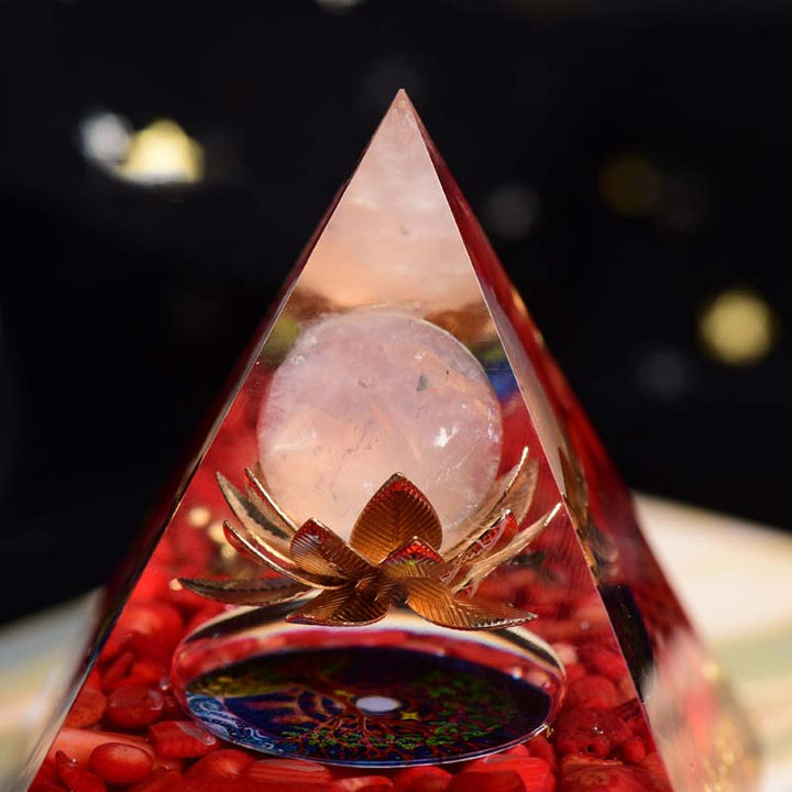 Pyramide d'orgone en quartz rose corail rouge Olivenorma