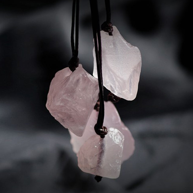 Collier en pierre précieuse de quartz rose naturel