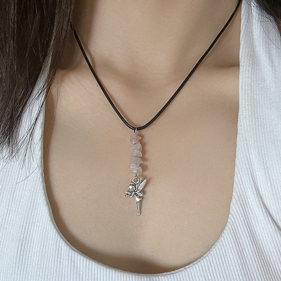 Collier en cuir et fil ciré avec pompon papillon en pierre naturelle Olivenorma