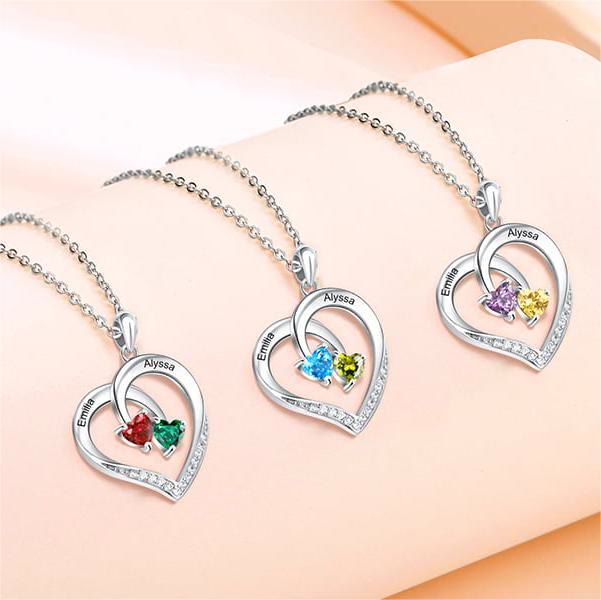 Collier personnalisé Olivenorma avec 2 pierres de naissance gravées et un cœur