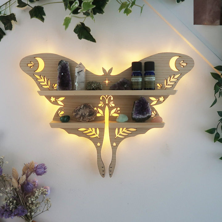Étagère en cristal Luna Moth en bois clair Olivenorma