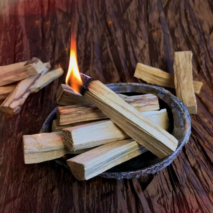 Bâton sacré de méditation purifiante en cristal d'aromathérapie Palo Santo Olivenorma