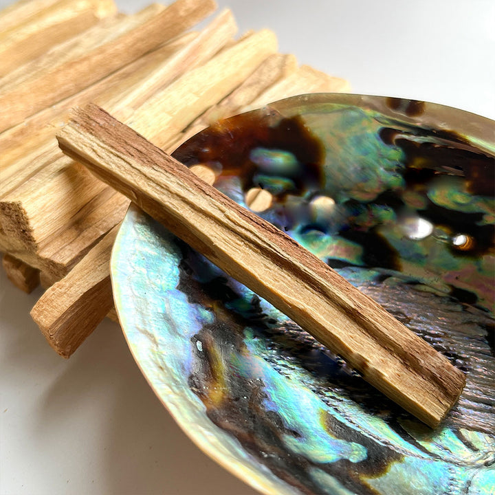 Bâton sacré de méditation purifiante en cristal d'aromathérapie Palo Santo Olivenorma