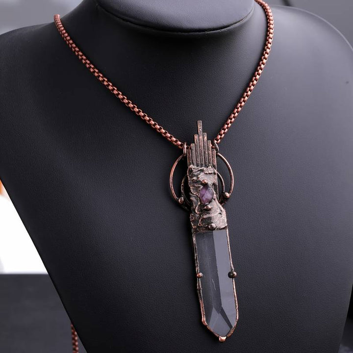 Collier pendentif épée vintage en cuivre cristal clair Olivenorma