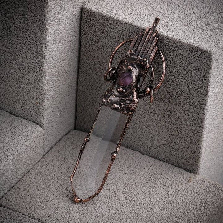 Collier pendentif épée vintage en cuivre cristal clair Olivenorma