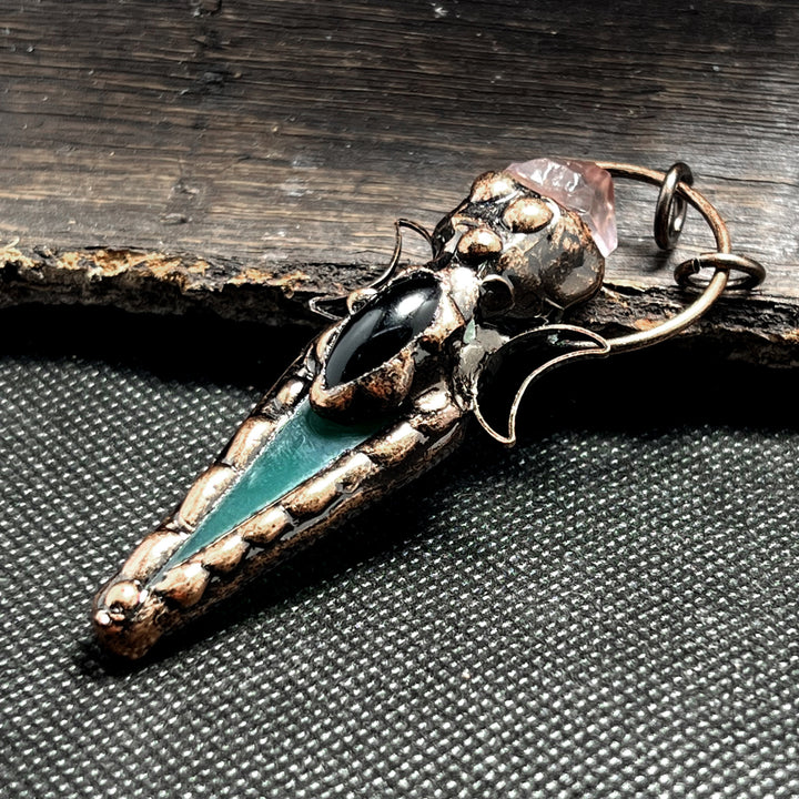 Collier avec pendentif en cristal et flèche en cuivre Olivenorma