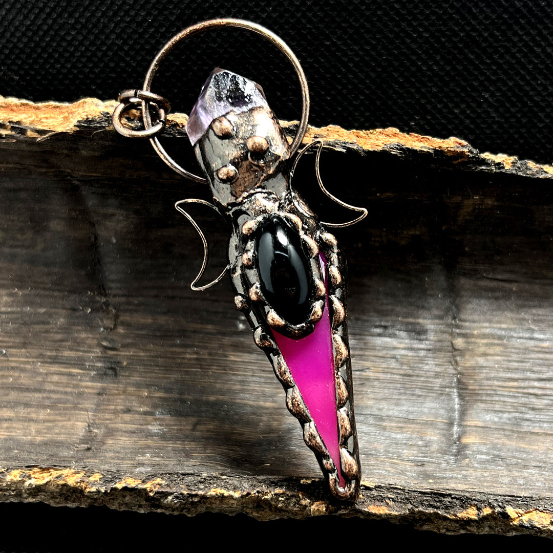 Collier avec pendentif en cristal et flèche en cuivre Olivenorma