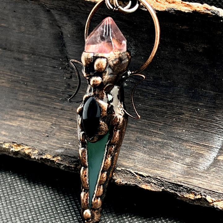 Collier avec pendentif en cristal et flèche en cuivre Olivenorma