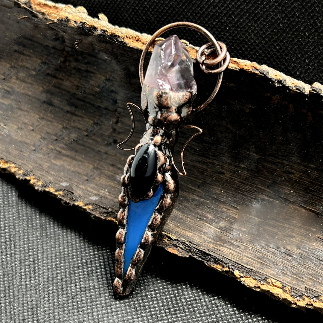 Collier avec pendentif en cristal et flèche en cuivre Olivenorma