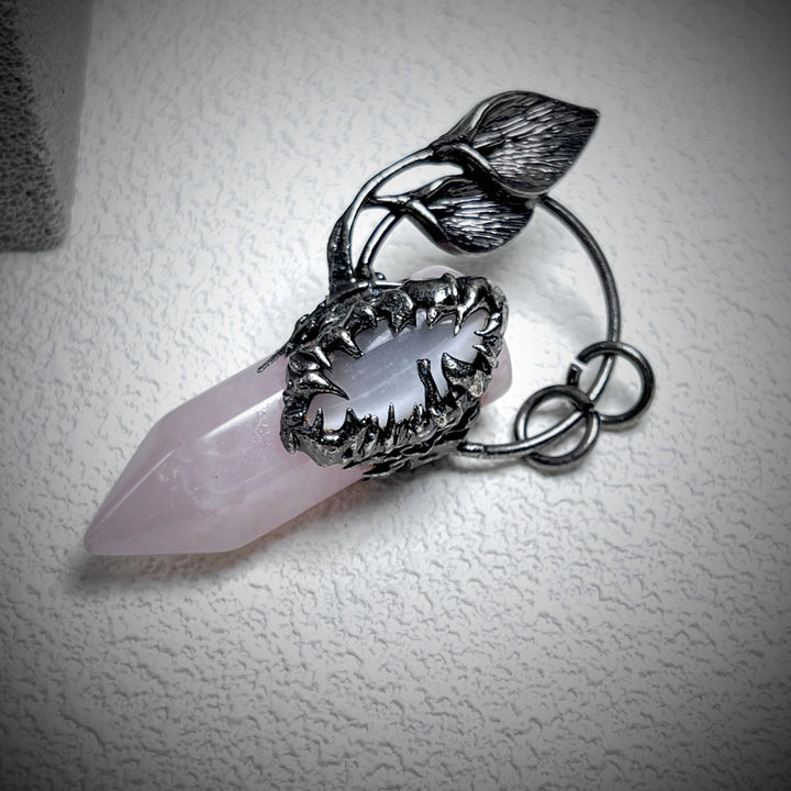 Collier avec pendentif en pierre précieuse en cristal à gratter fantôme d'Halloween Olivenorma