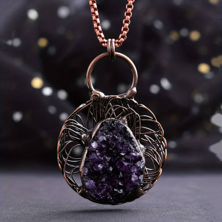 Collier Olivenorma en pierres précieuses améthystes irrégulières incrustées de fil enroulé