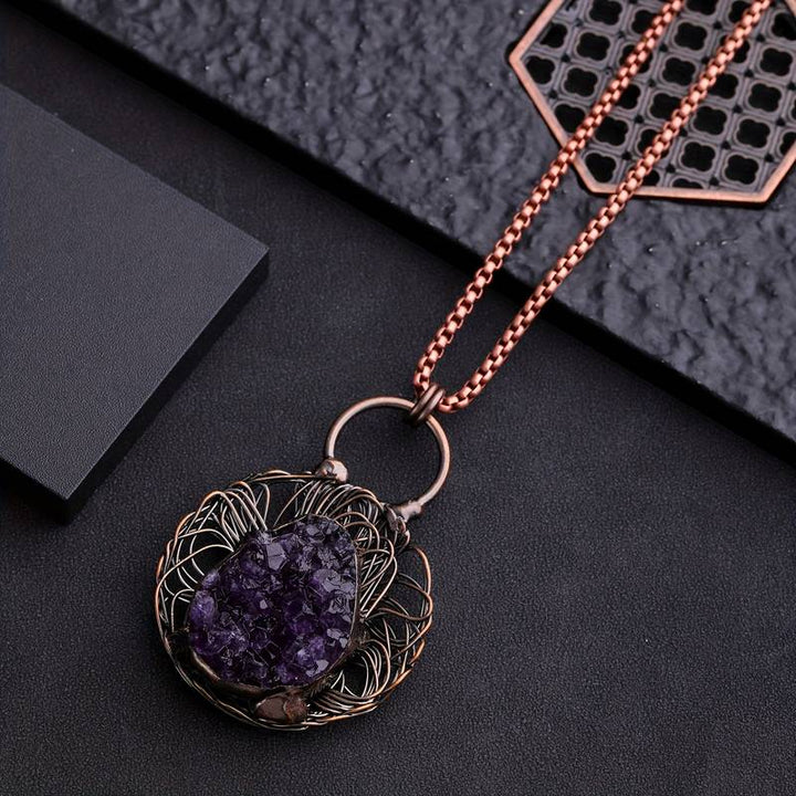 Collier Olivenorma en pierres précieuses améthystes irrégulières incrustées de fil enroulé