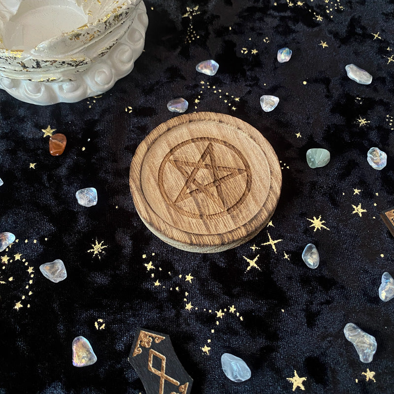 Bougeoir à disque simple en bois avec pentagramme Olivenorma