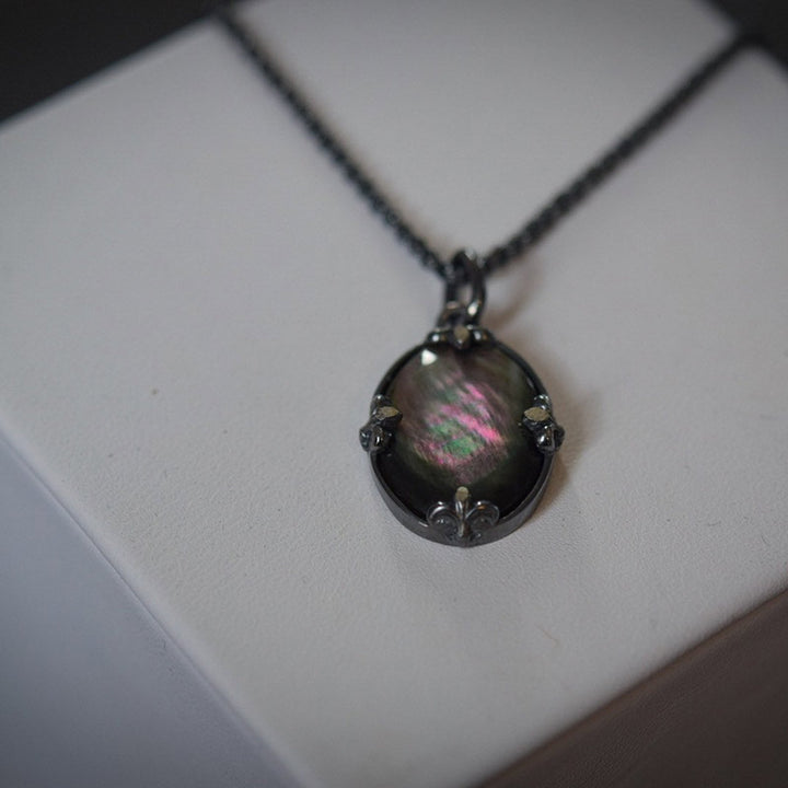 Collier miroir ovale vintage en pierre œil de chat Olivenorma 