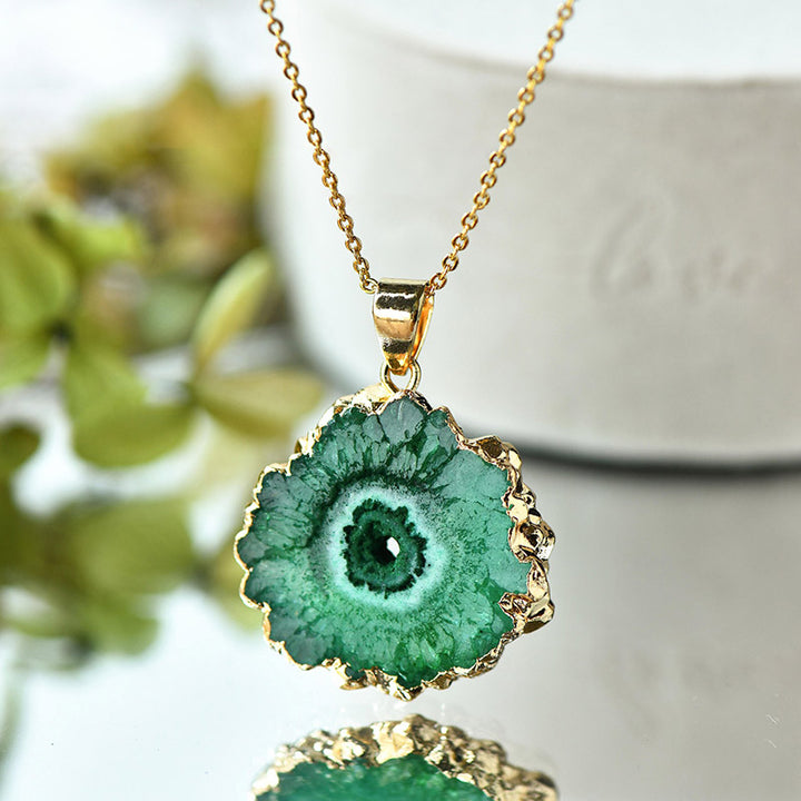 Collier en agate brute naturelle Olivenorma