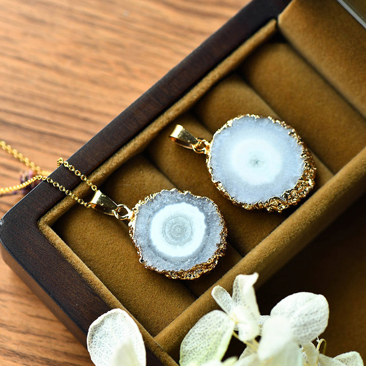 Collier en agate brute naturelle Olivenorma