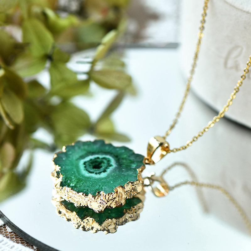 Collier en agate brute naturelle Olivenorma