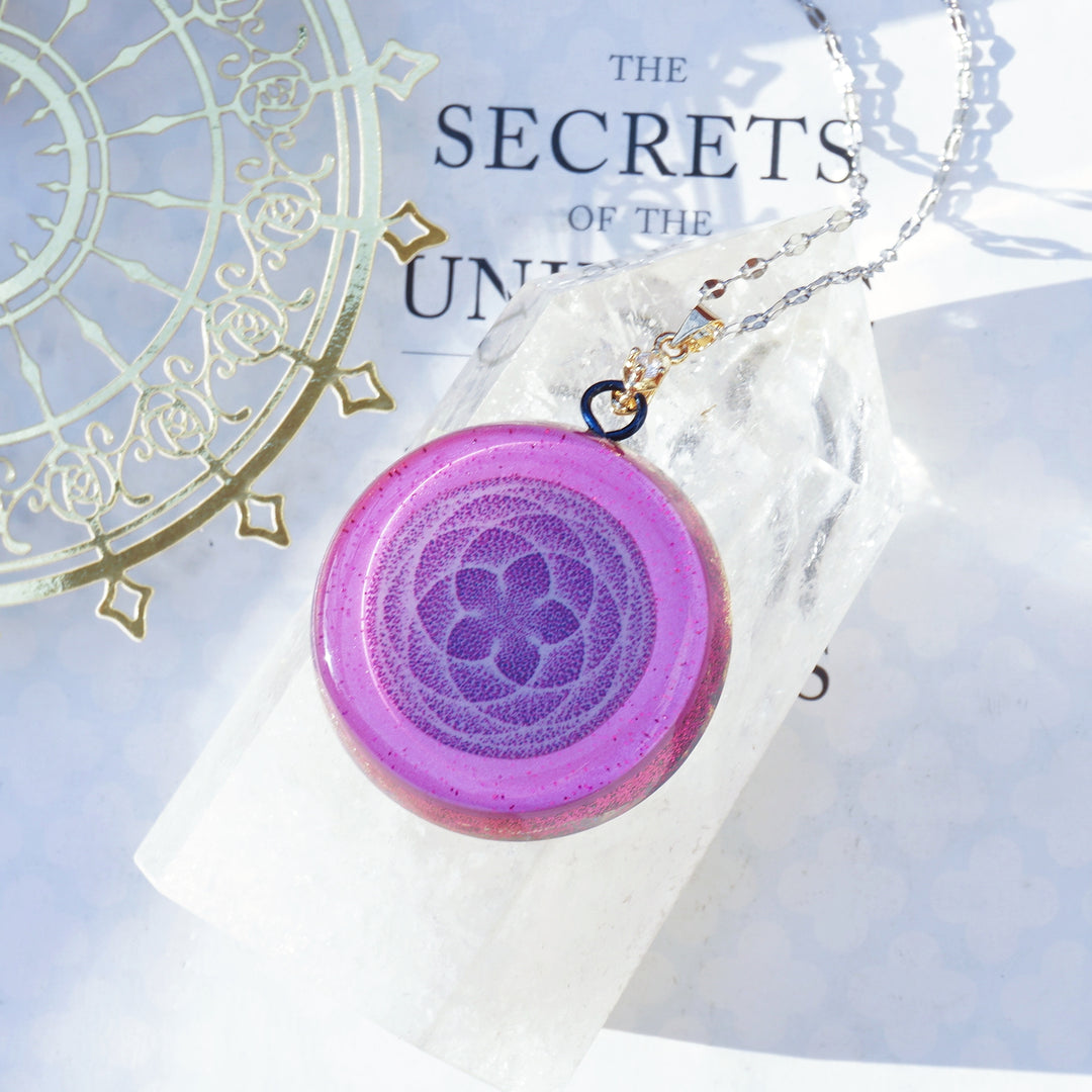 Collier Orgonite en Quartz Rose Olivenorma « Venus »