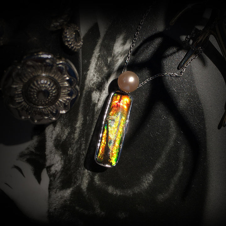 Collier en argent 925 avec perle d'eau douce et ammolite naturelle Olivenorma