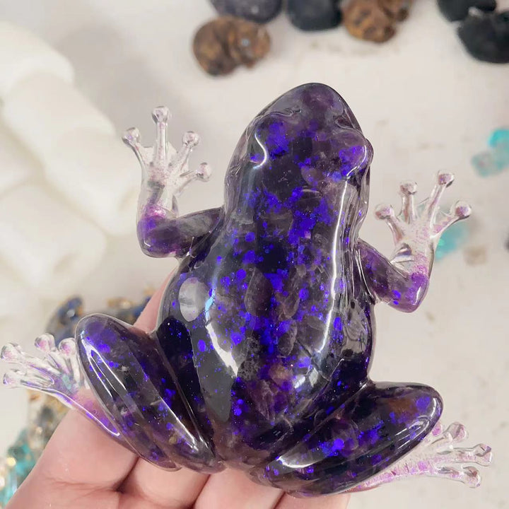 Décoration en pierre précieuse en forme de grenouille en résine cristalline Olivenorma - Améthyste et paillettes - image 3