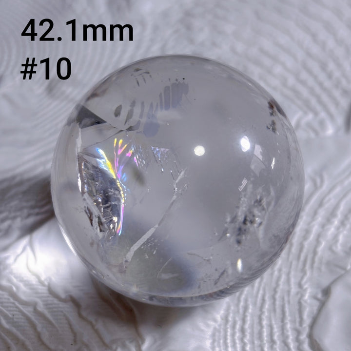 Boule de cristal polie transparente à haute fréquence naturelle Olivenorma 