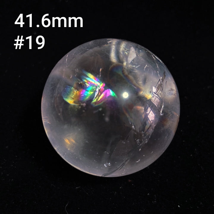Boule de cristal polie transparente à haute fréquence naturelle Olivenorma 