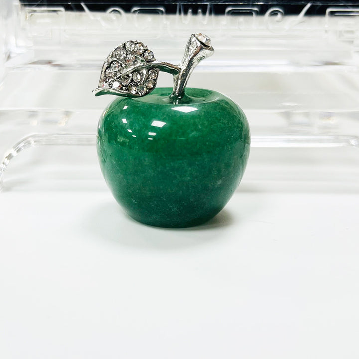 Décoration de pomme sculptée en pierre naturelle pour la veille de Noël Olivenorma