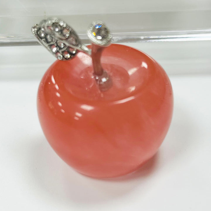 Décoration de pomme sculptée en pierre naturelle pour la veille de Noël Olivenorma