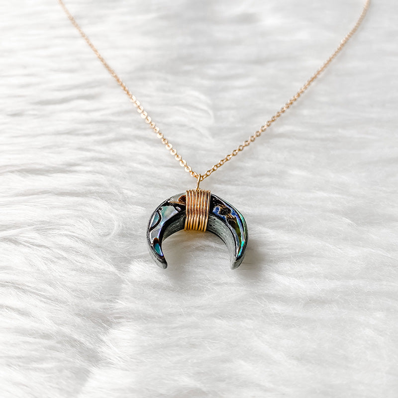 Collier croissant de lune en pierres précieuses Olivenorma