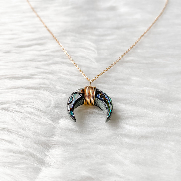 Collier croissant de lune en pierres précieuses Olivenorma