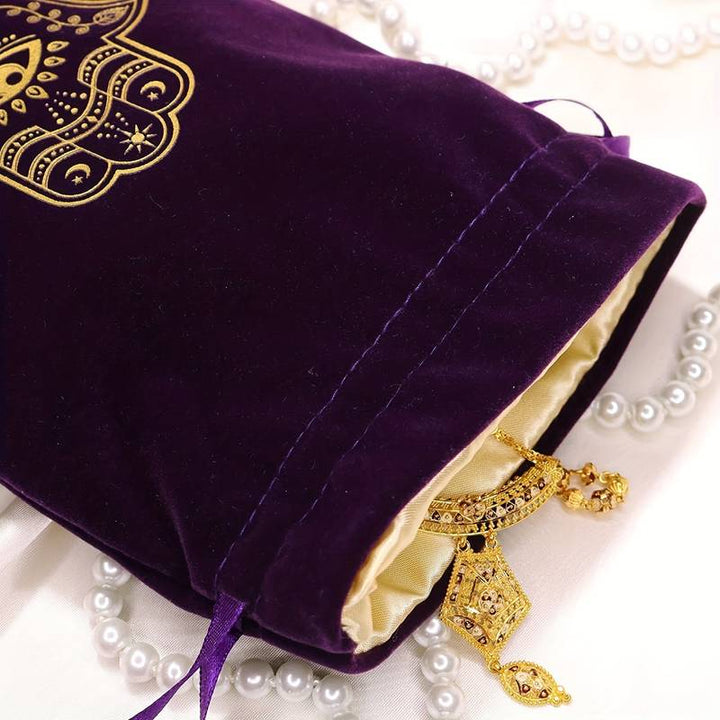 Pochette à bijoux en velours avec motif main de Fatima d' Olivenorma