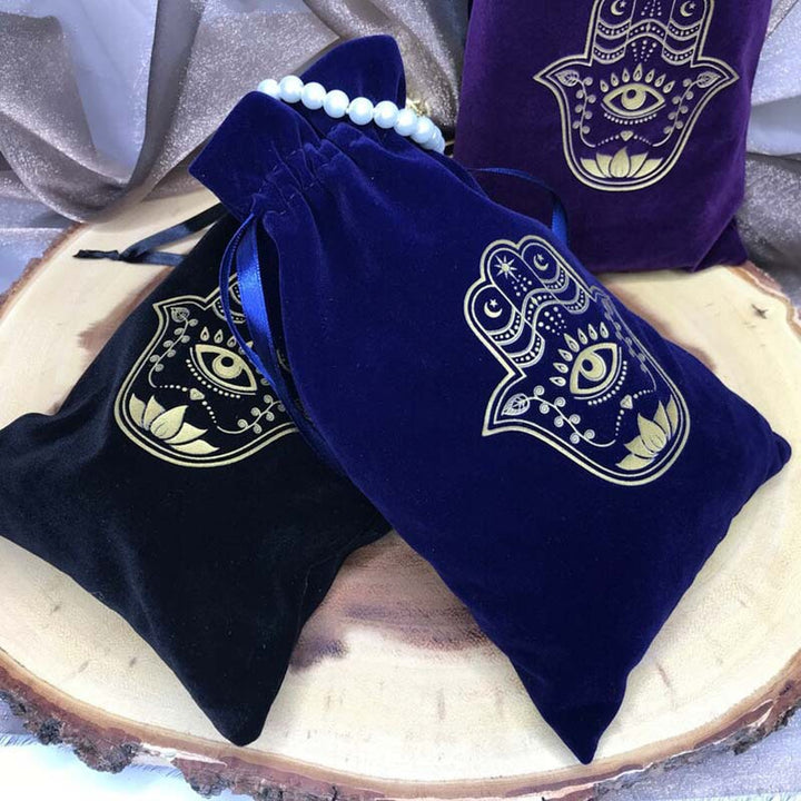 Pochette à bijoux en velours avec motif main de Fatima d' Olivenorma