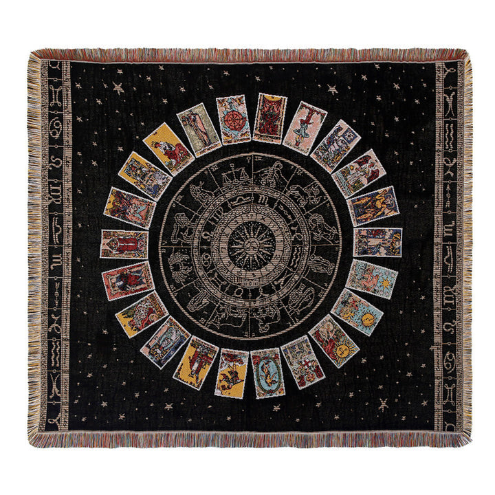 Couverture tissée à pompons style bohème avec boussole et cartes de tarot Olivenorma
