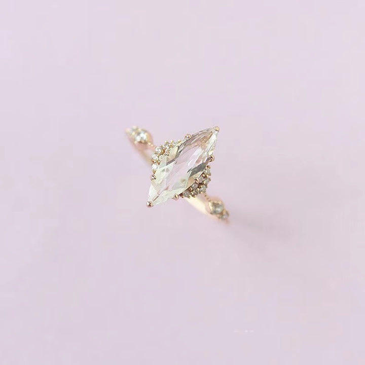 Bague de fiançailles en diamant simulé avec zircon blanc Olivenorma