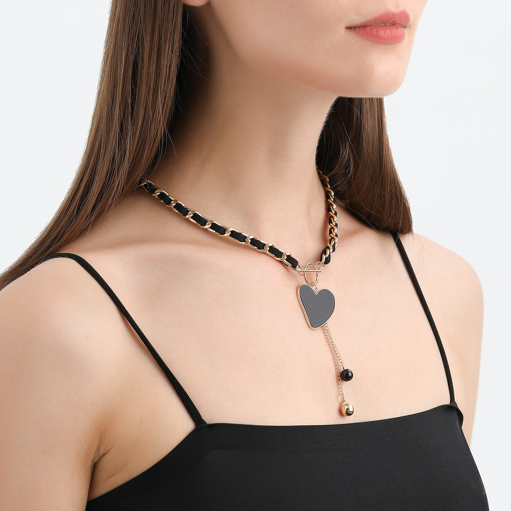 Collier ras du cou en velours noir Olivenorma