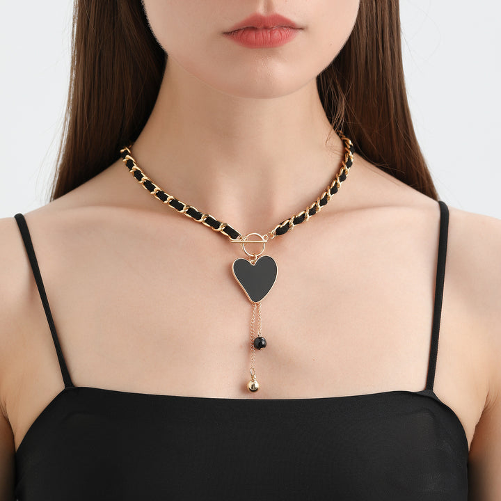 Collier ras du cou en velours noir Olivenorma