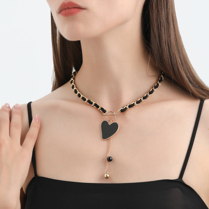 Collier ras du cou en velours noir Olivenorma