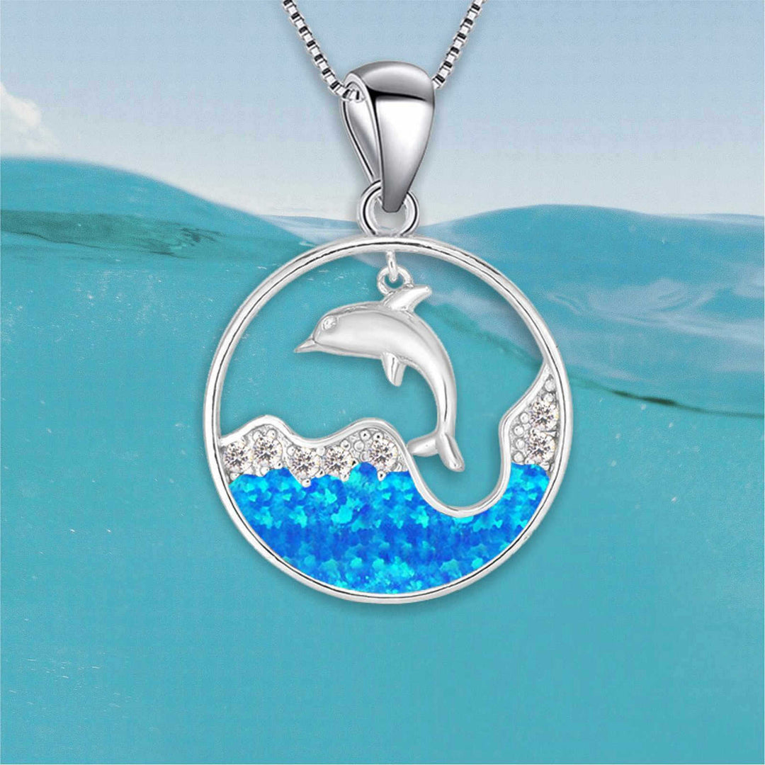 Collier pendentif dauphin océanique en zircon blanc et opale bleue Olivenorma