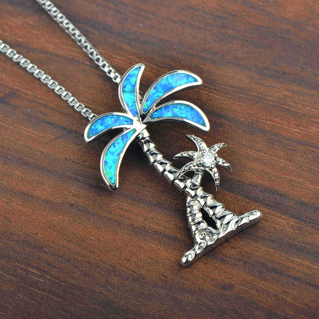Collier avec pendentif en forme de cocotier en opale bleue Olivenorma