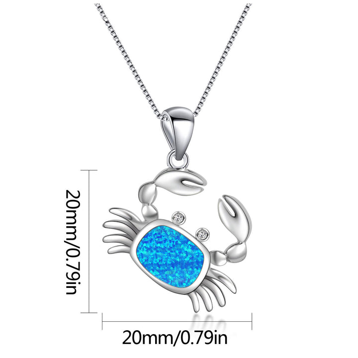 Collier avec pendentif en forme de petit crabe en opale bleue Olivenorma