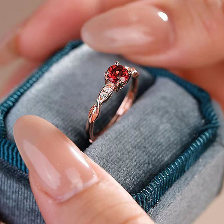 Bague à quatre griffes en grenat Olivenorma Tianti Vine