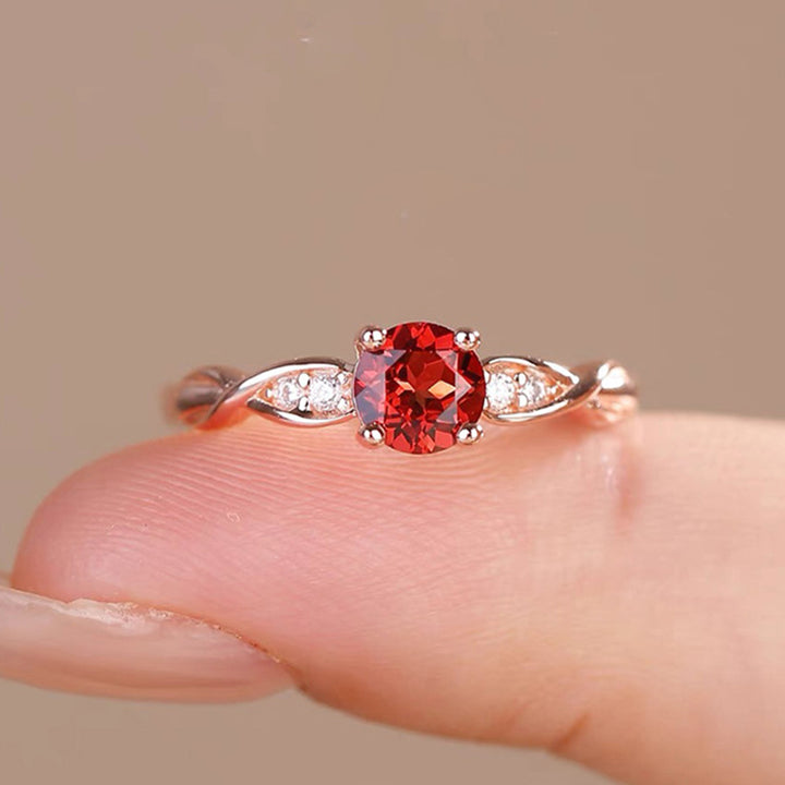 Bague à quatre griffes en grenat Olivenorma Tianti Vine