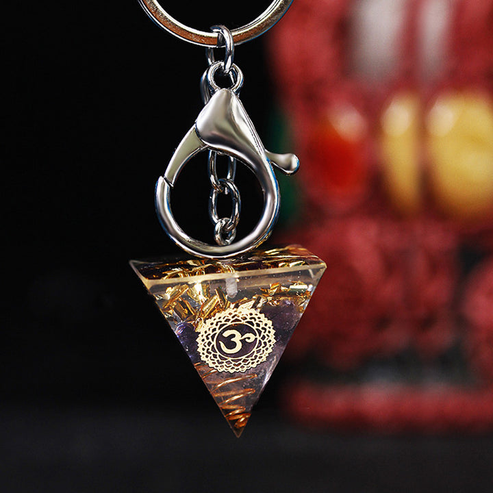 Porte-clés pendentif énergétique pyramide orgone de guérison des chakras Olivenorma