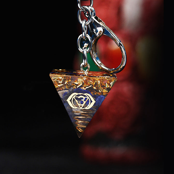 Porte-clés pendentif énergétique pyramide orgone de guérison des chakras Olivenorma