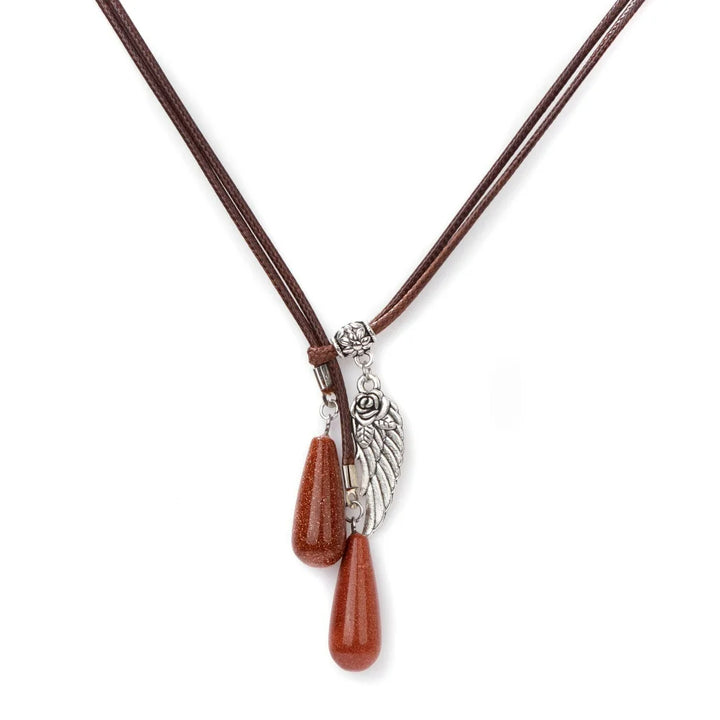Collier pendentif en pierre naturelle avec ailes en cuir et corde Olivenorma 