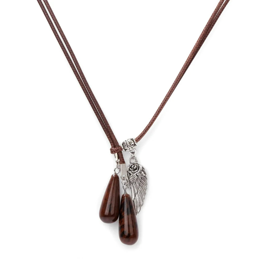 Collier pendentif en pierre naturelle avec ailes en cuir et corde Olivenorma 